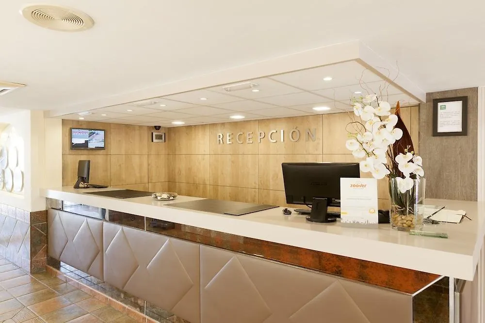 Crown Resorts Club Marbella Sitio de Calahonda 아파트